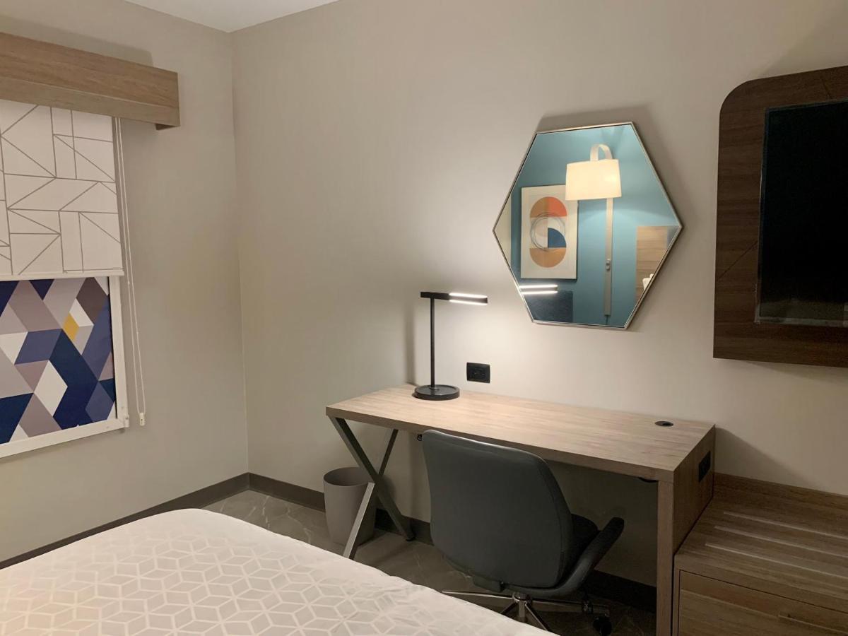 Holiday Inn Express - Guadalajara Vallarta Poniente By Ihg Zapopan Eksteriør billede